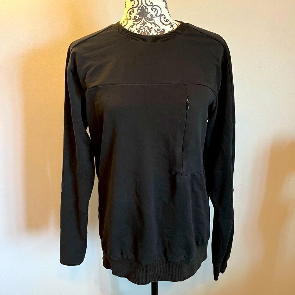 🖤Zyia Sweater 🖤